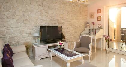 La Perla in Cavtat With 5 Bedrooms and 5 Bathrooms