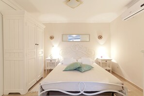 Villa - La Perla in Cavtat With 5 Bedrooms and 5 Bathrooms (Konavle)