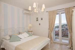 5 bedrooms - La Perla in Cavtat With 5 Bedrooms and 5 Bathrooms (Konavle)