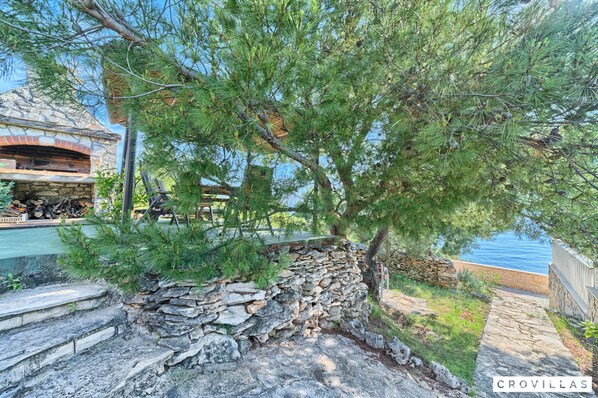 House | 1 bedroom - Stone in Murter With 1 Bedrooms and 1 Bathrooms (Tisno)