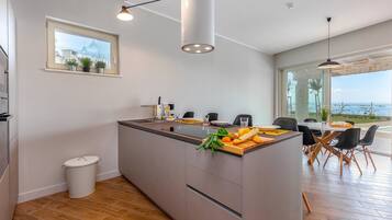 House, Smoking | 4 bedrooms