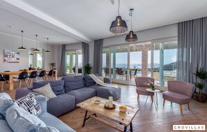 Villa - Natura III in Veprinac (Opatija)