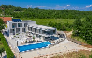 House, Smoking | 7 bedrooms - Grande Barbara in Vi Inada (Vizinada)
