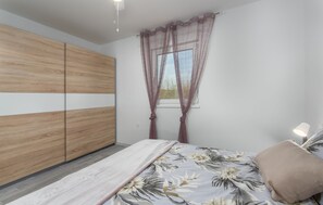 Villa | 3 bedrooms - Pendolina in Buje With 3 Bedrooms and 1 Bathrooms (Buje)