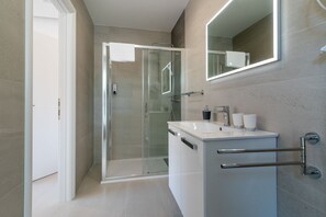 Ferienhaus, Raucher | 4 Schlafzimmer