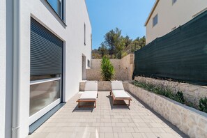 Casa, para fumadores | 4 habitaciones 