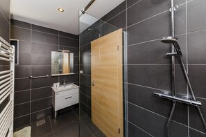 Villa | 4 Schlafzimmer
