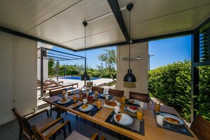 Villa | 4 bedrooms - Marina in Trogir With 4 Bedrooms and 4 Bathrooms (Trogir)