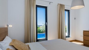 Unclassified image, 3 of 50, button - Marina in Trogir With 4 Bedrooms and 4 Bathrooms (Trogir)