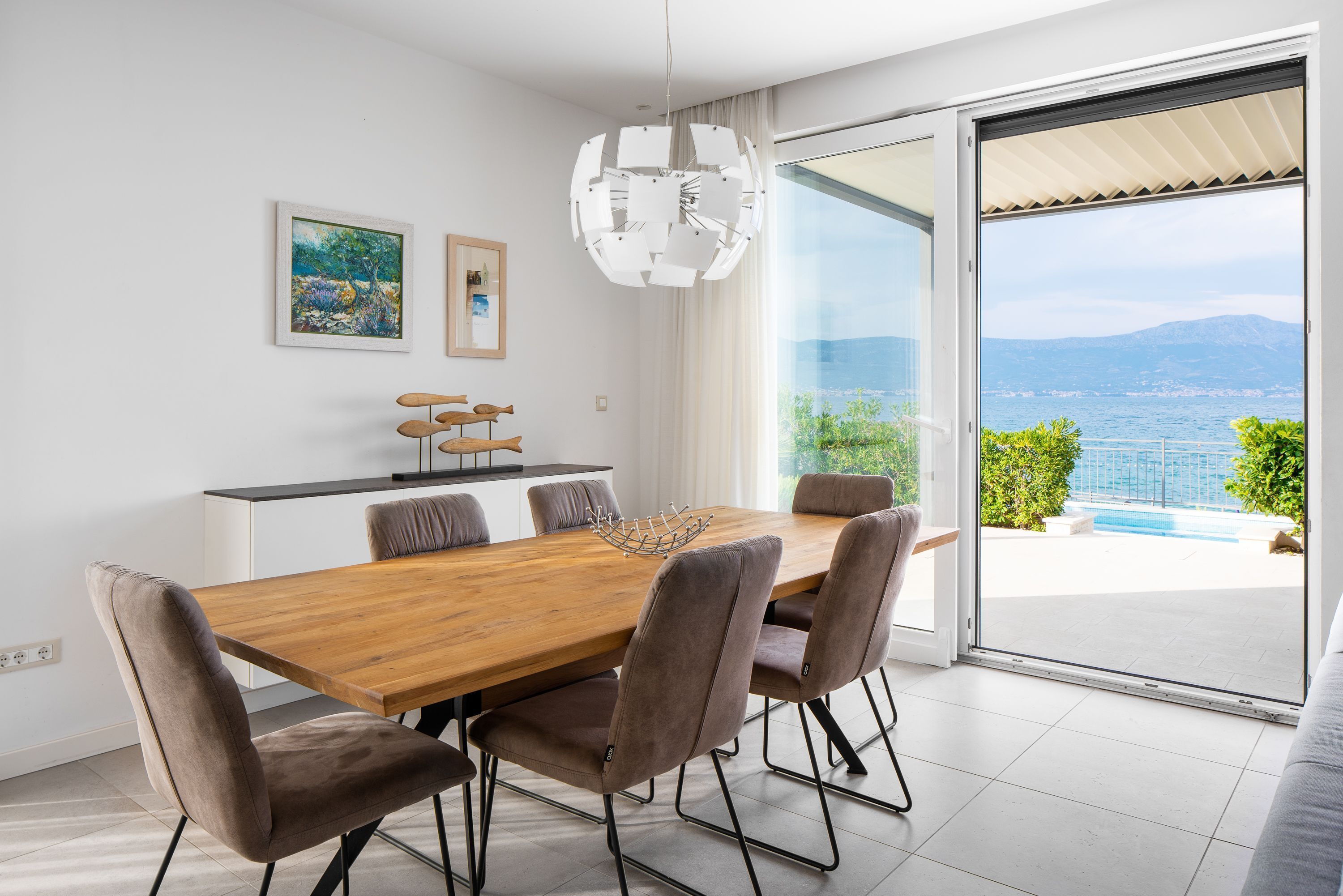 6 عدّة غرف نوم