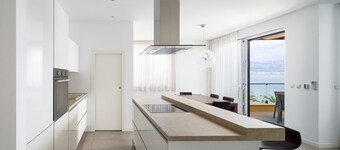 Acadia A in Slatine With 6 Bedrooms and 6 Bathrooms