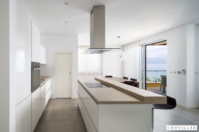 Acadia A in Slatine With 6 Bedrooms and 6 Bathrooms