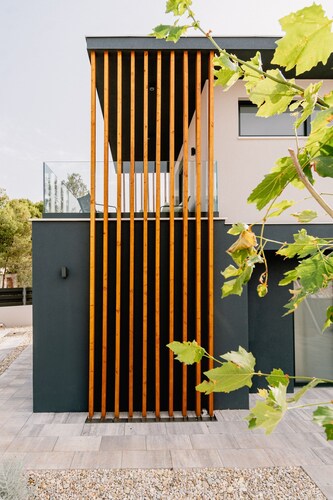 Domina in Vodice With 4 Bedrooms and 2 Bathrooms