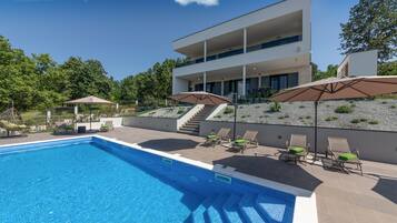 Biệt thự | 4 phòng ngủ