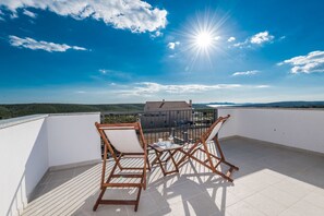Villa | 5 bedrooms - Dalmacija II in Suko an (Sukosan)