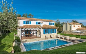 Villa | 4 Schlafzimmer