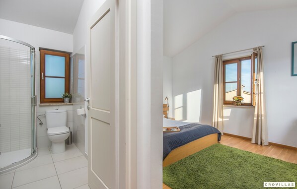 Maison, fumeur | 4 chambres