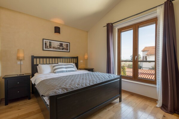 3 عدّة غرف نوم