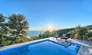 House | 2 bedrooms - Lux I in Murter With 2 Bedrooms and 1 Bathrooms (Tisno)