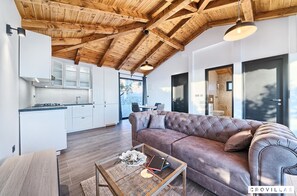 House | 2 bedrooms - Lux I in Murter With 2 Bedrooms and 1 Bathrooms (Tisno)