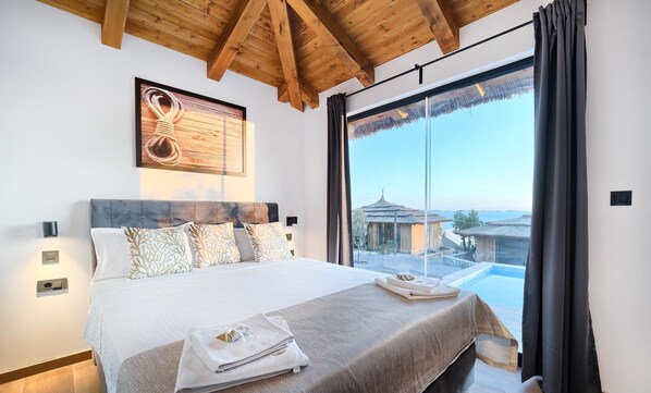 House | 2 bedrooms - Lux I in Murter With 2 Bedrooms and 1 Bathrooms (Tisno)