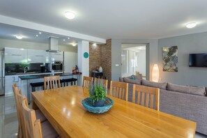 Biệt thự | 5 phòng ngủ 