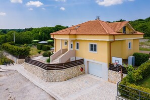 Biệt thự | 5 phòng ngủ 