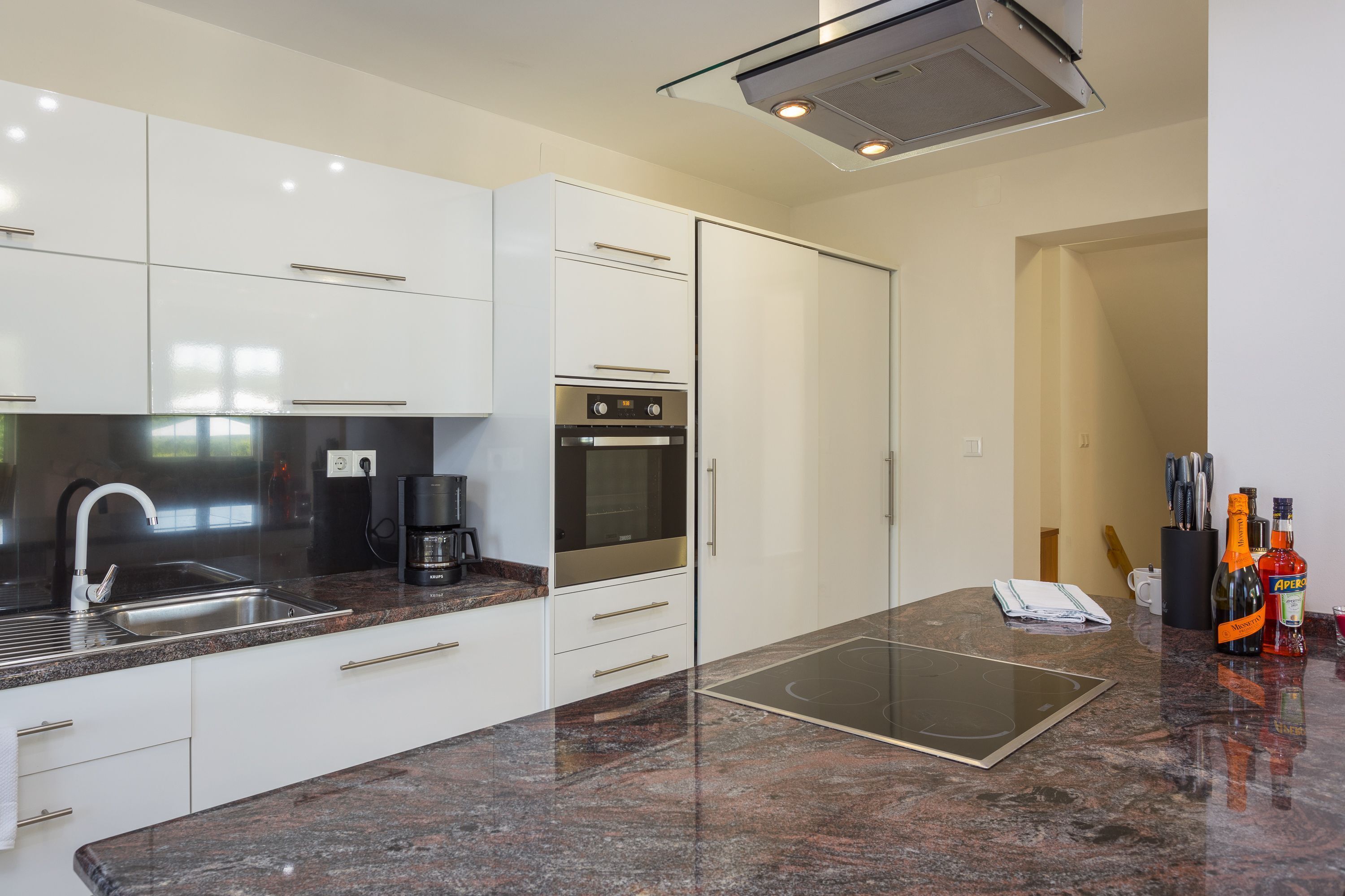 فيلا | 5 عدّة غرف نوم