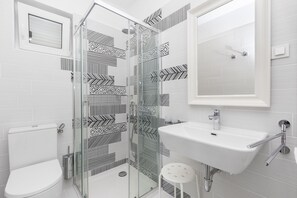 Casa, para fumantes | 6 quartos