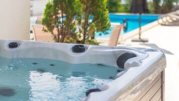 6 عدّة غرف نوم