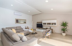 Villa | 3 bedrooms - Mattuzzi in Loborika (Marcana)