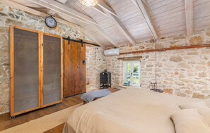 Villa | 2 bedrooms - Don Liri in Barat With 2 Bedrooms and 2 Bathrooms (Porec)