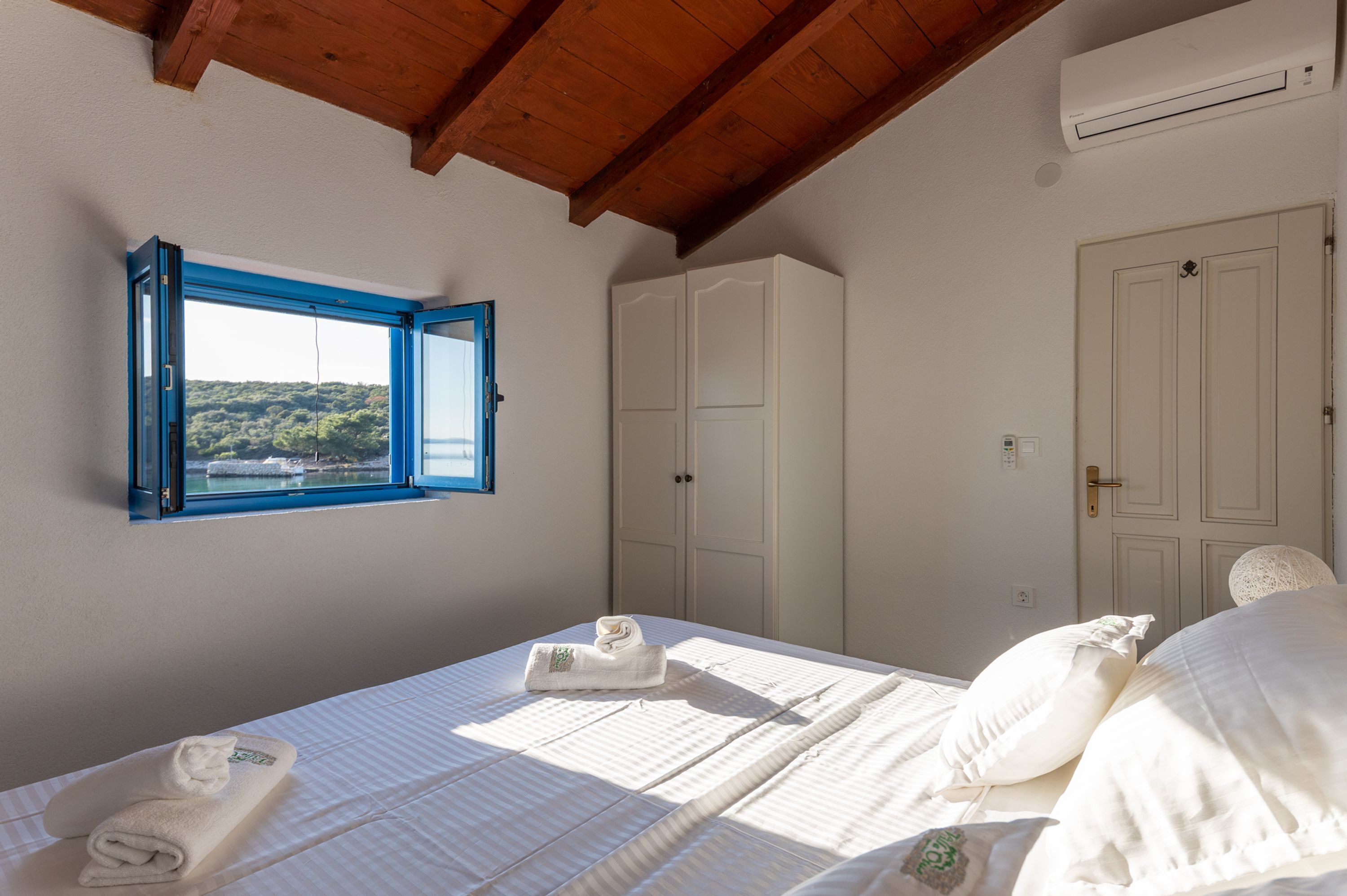 3 عدّة غرف نوم