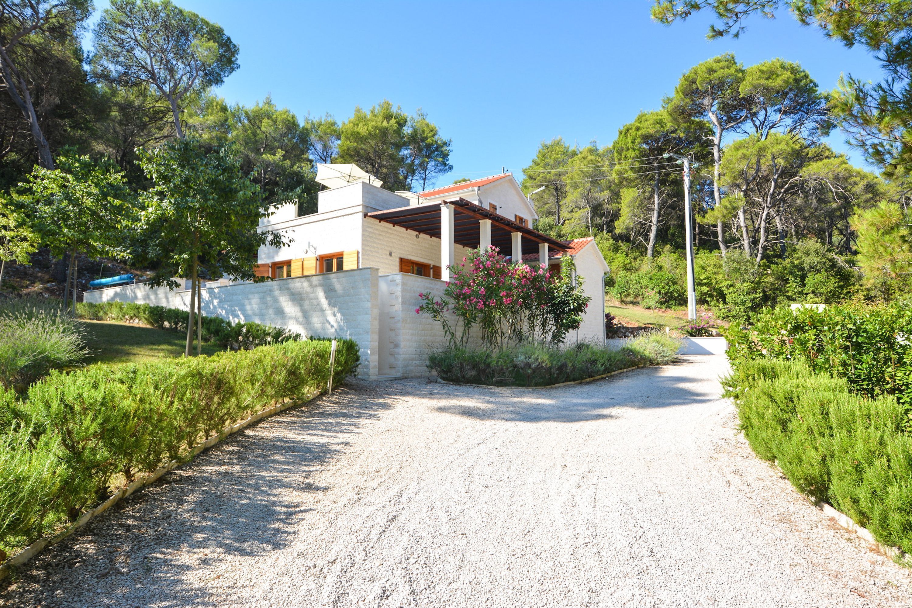 House, Smoking | 4 bedrooms