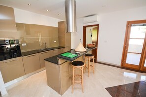 4 bedrooms - Azzurro in Grohote Rogac Olta Island (Solta)