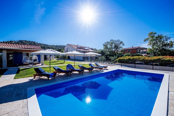 Villa | 2 bedrooms - Cavatul in Kraj With 2 Bedrooms and 2 Bathrooms (Pasman)