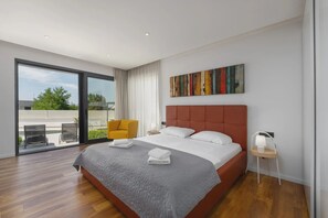 Villa | 4 bedrooms - Anni in Porec With 4 Bedrooms and 1 Bathrooms (Porec)