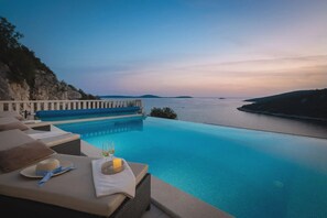 Villa - Vese in Ljubljeva With 3 Bedrooms and 2 Bathrooms (Marina)