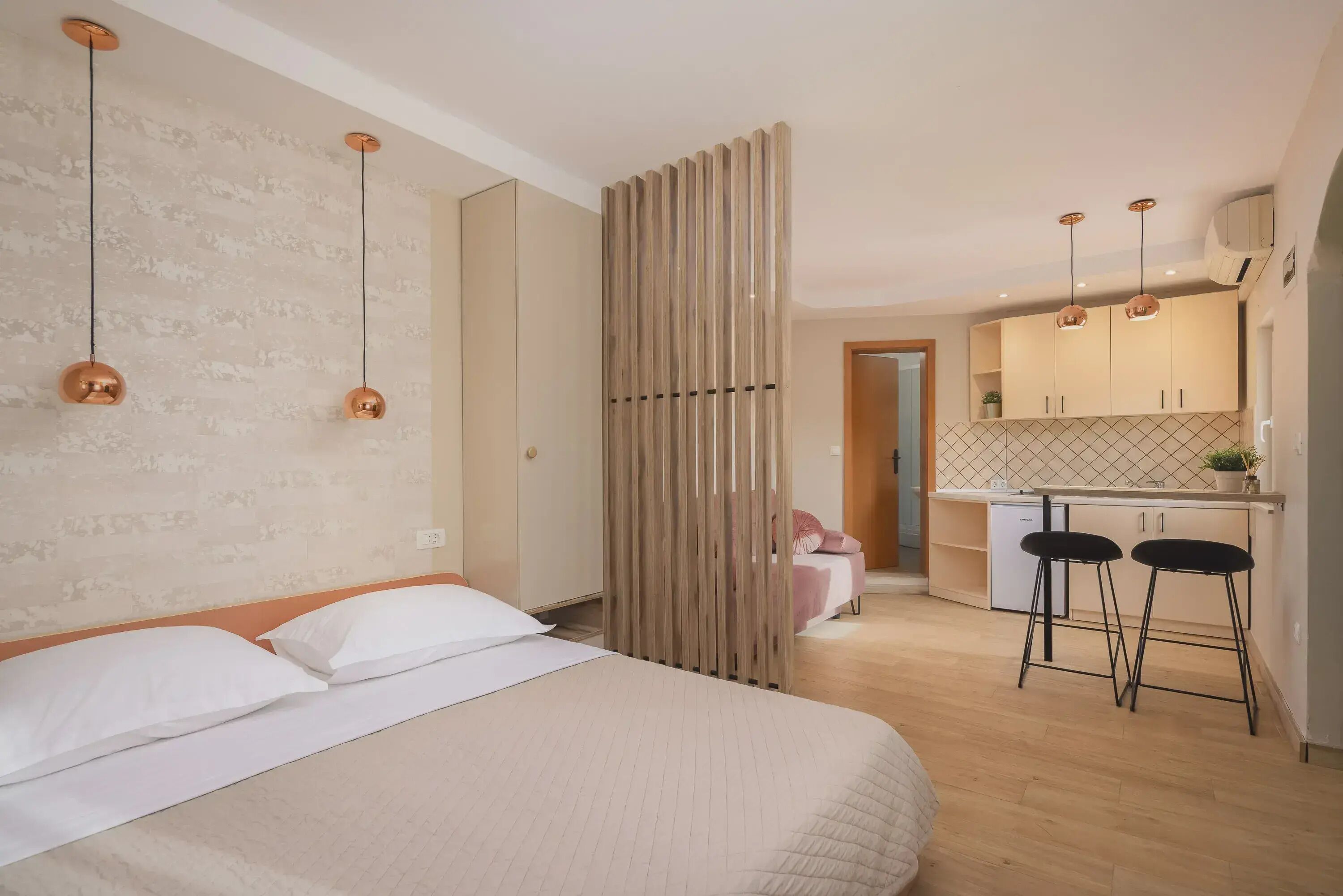 3 عدّة غرف نوم