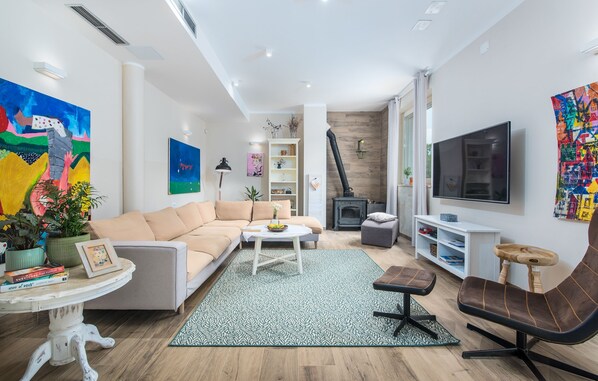 Villa | 4 bedrooms - Koltrina in Butkovi i (Marcana)