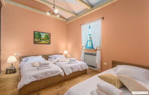 Villa | 3 bedrooms - Parona in Vardica Umag (Umag)