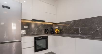 Sarah in Vodice With 3 Bedrooms and 2 Bathrooms