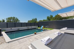 House, Smoking | 4 bedrooms - Twins II in Crikvenica (Crikvenica)