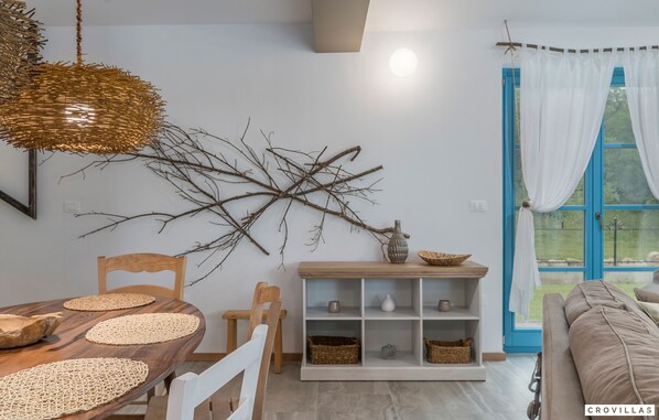 House, Smoking | 3 bedrooms