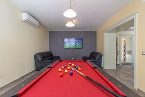 Villa | 4 bedrooms - Loki in Vi Inada With 4 Bedrooms and 4 Bathrooms (Vizinada)