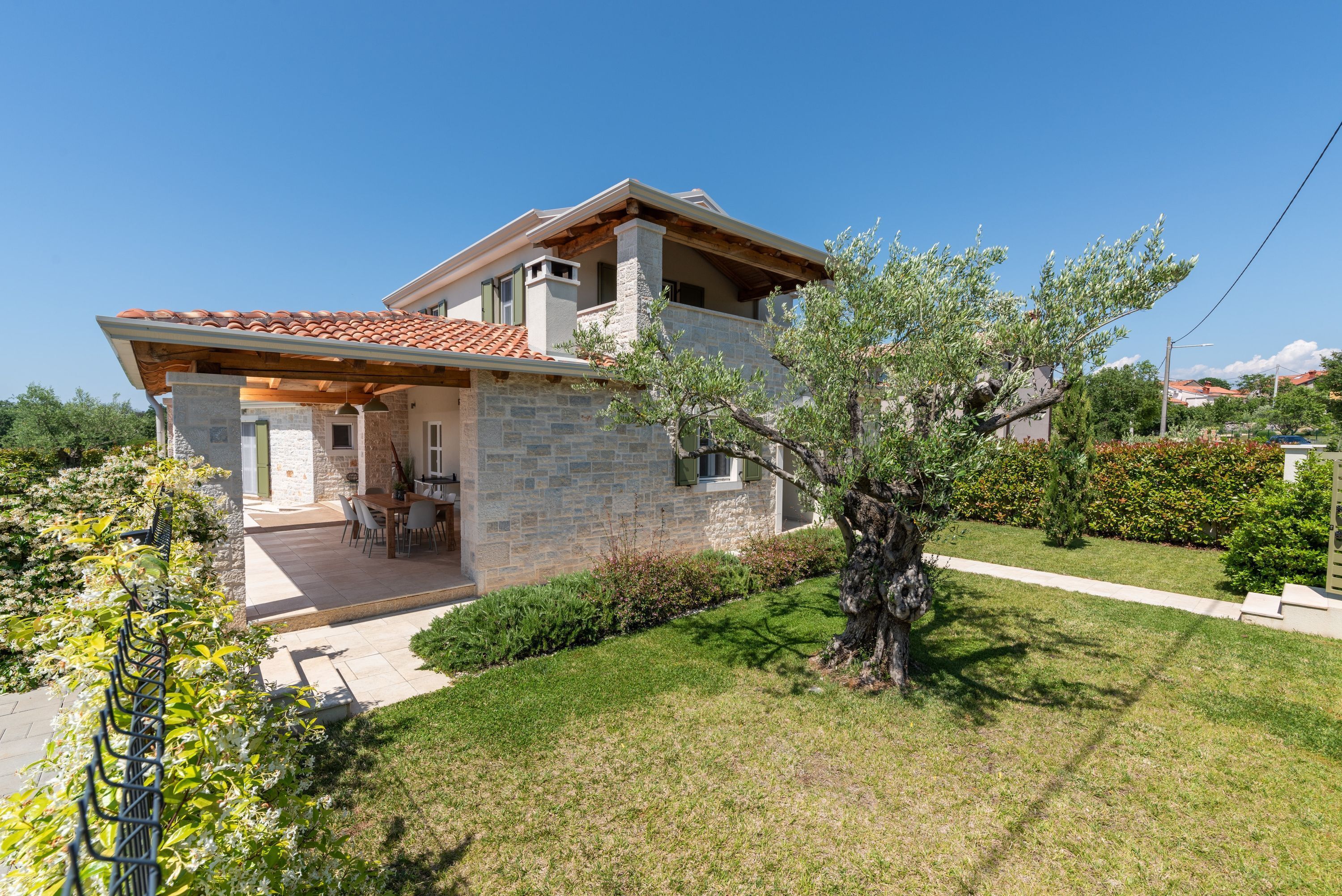 فيلا | 4 عدّة غرف نوم