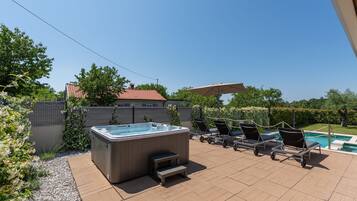 House, Smoking | 4 bedrooms