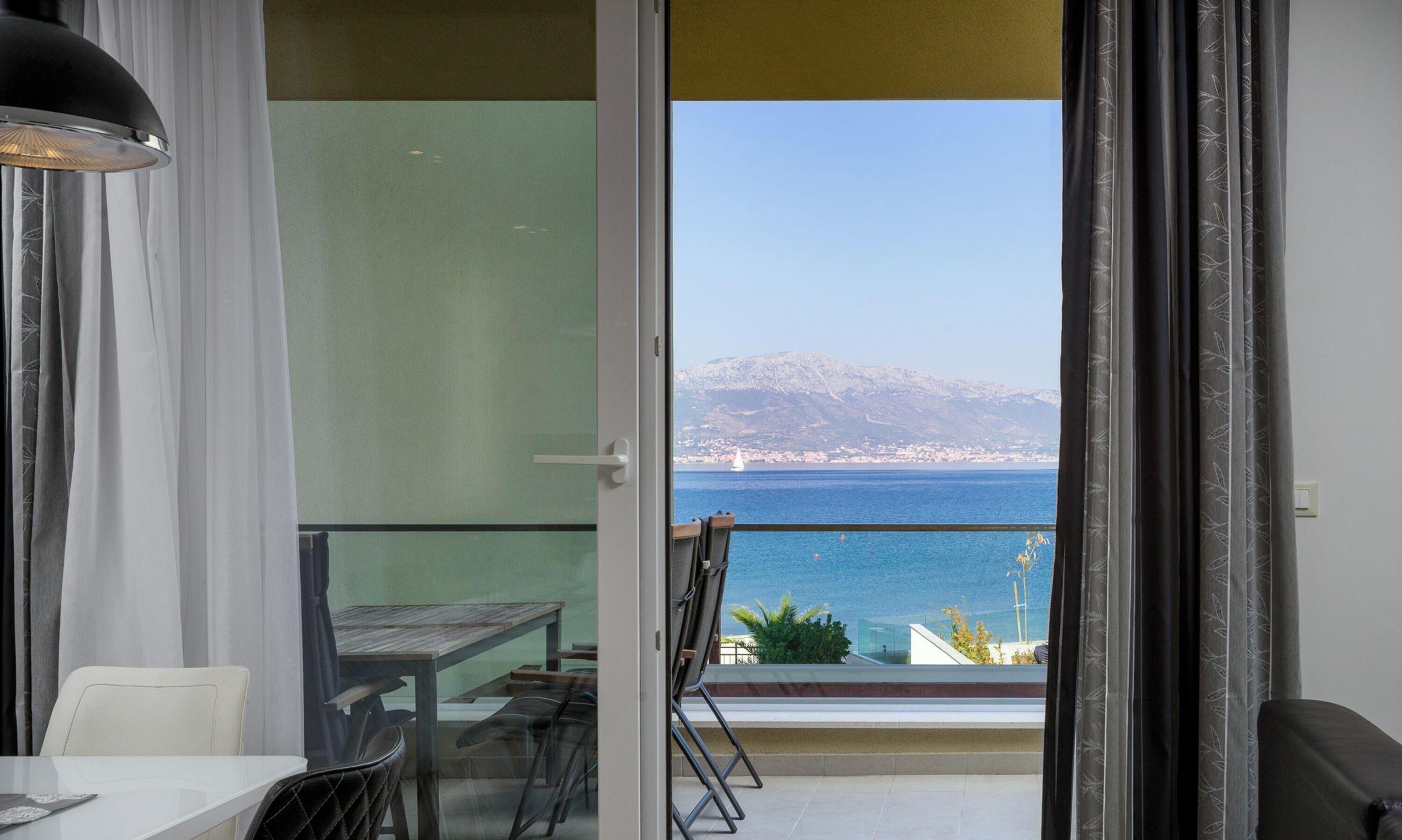 6 عدّة غرف نوم