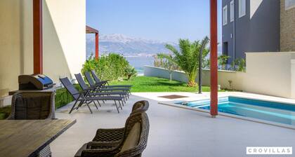 Acadia D in Slatine With 6 Bedrooms and 3 Bathrooms