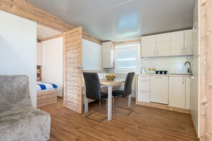 Apartment | 2 bedrooms - Mobile Home M1 in Tisno (Tisno)
